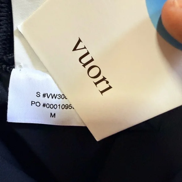 Vuori Miles Black Active Skirt NWT Sz M - Picture 5 of 8